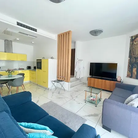 Carbona Royal 1.11 Hévíz